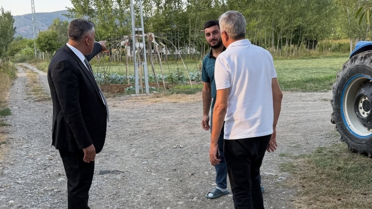 BELEDİYE BAŞKANIMIZ OSMAN İPEK DOĞALGAZ HATTI ÇEKİLECEK YERLERİ İNCELEDİ